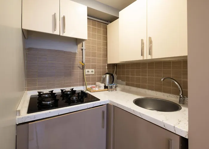 Fulya Sueit * Stambuł